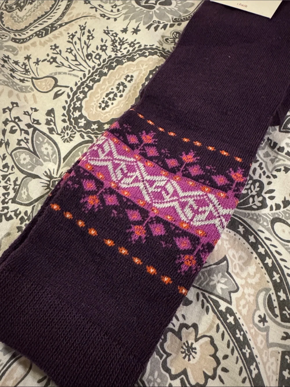 ⭐️Xhilaration Women Knee High Socks